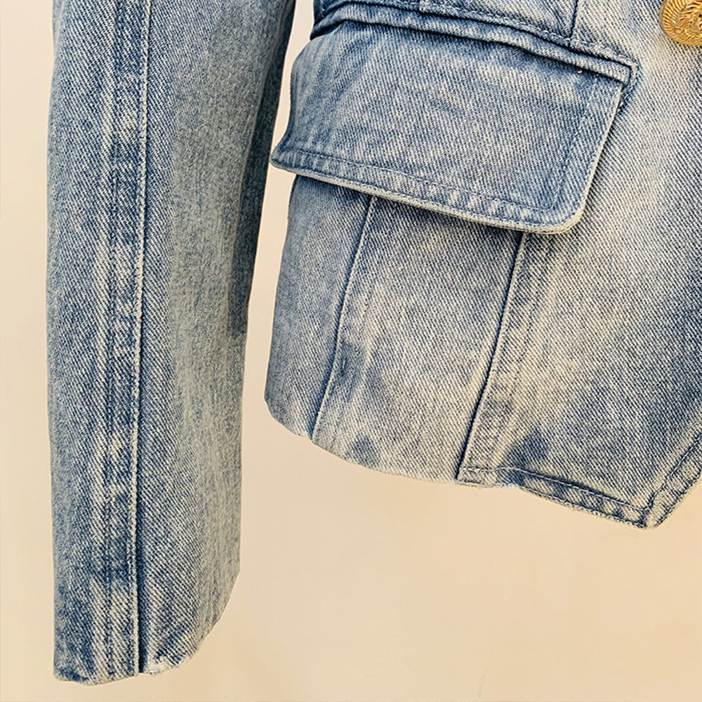 Schmale, zweireihige Jeansanzugjacke mit Löwenknöpfen für Damen