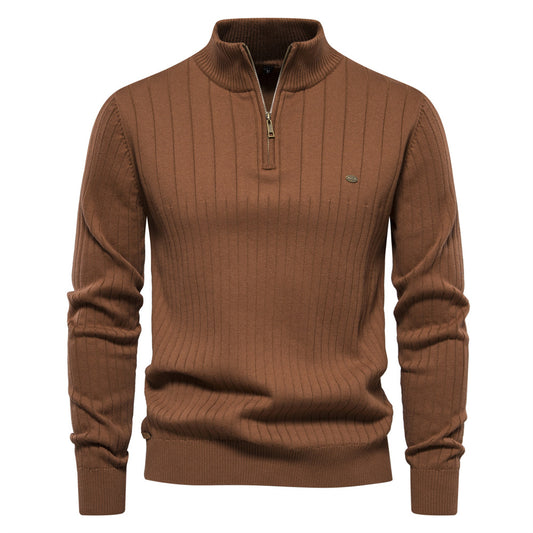 Herrenpullover mit Stehkragen, halblangem Reißverschluss und einfarbigem Pullover